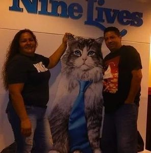 Meet your Posher, Leonor